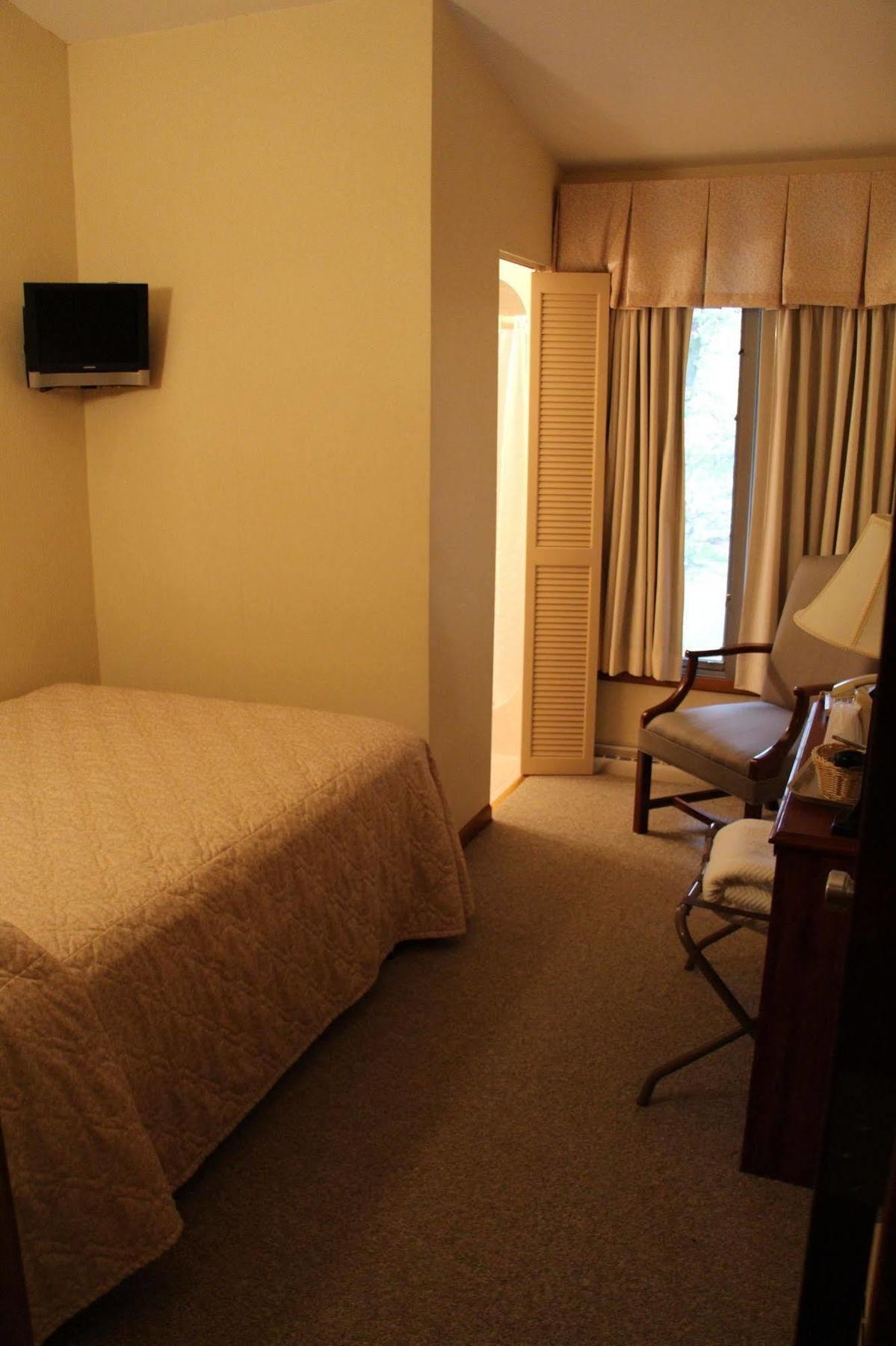 Cedar Creek Hotel New Haven Buitenkant foto