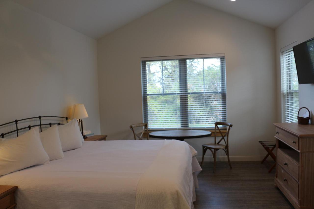 Cedar Creek Hotel New Haven Buitenkant foto